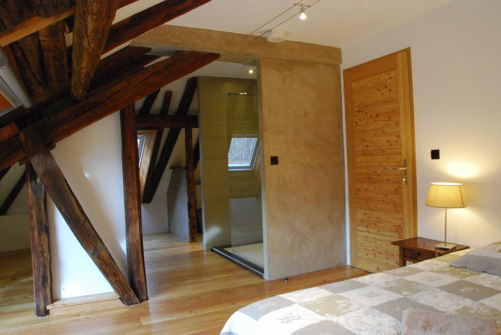 La Ferme De Beaute Bed & Breakfast Chateauroux-les-Alpes Rom bilde