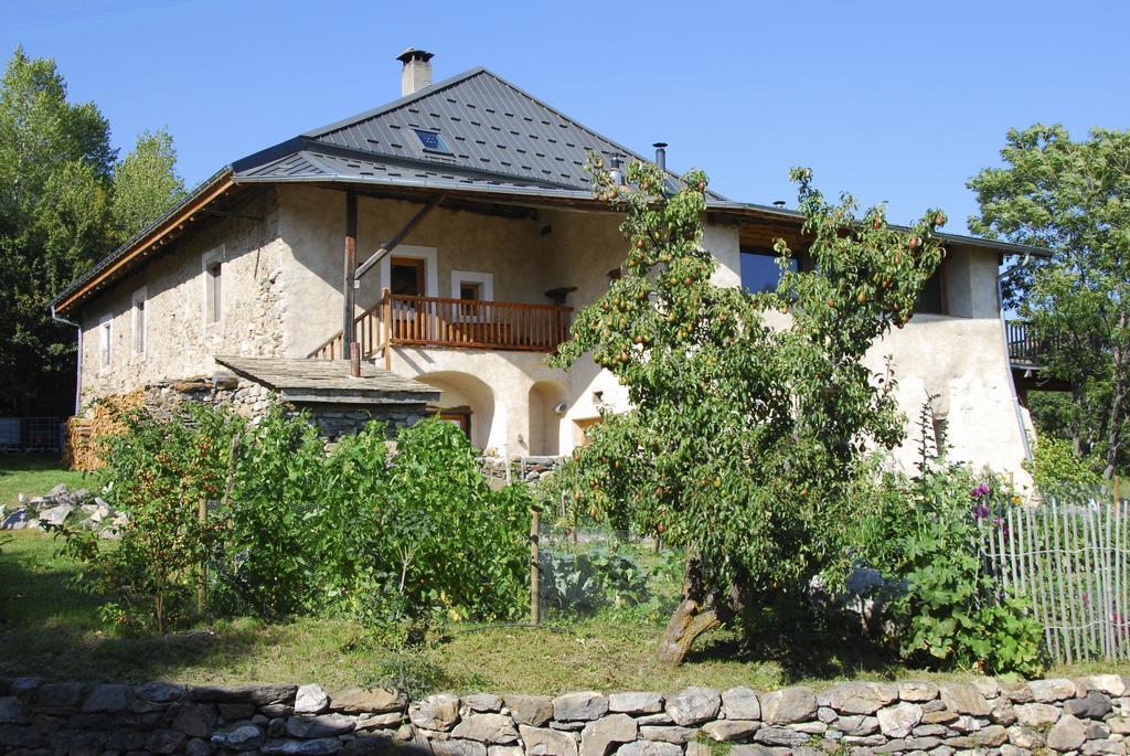 La Ferme De Beaute Bed & Breakfast Chateauroux-les-Alpes Eksteriør bilde